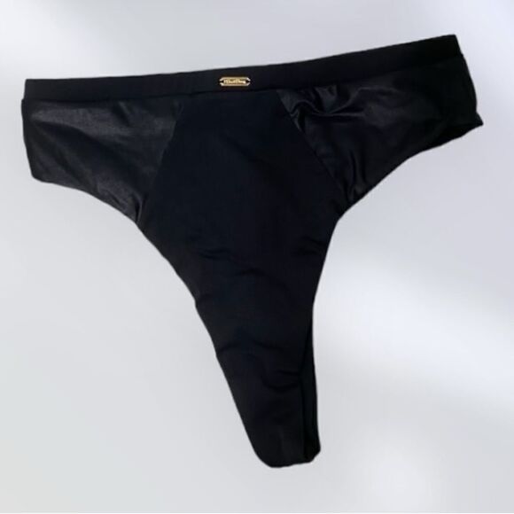 Beach Bunny Bikini Set Brazilian Cut Bottoms Triangle Top Black Size Medium - Picture 9 of 15